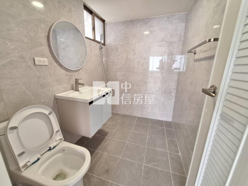 南屯黎明路電梯美3房2衛房屋室內格局與周邊環境