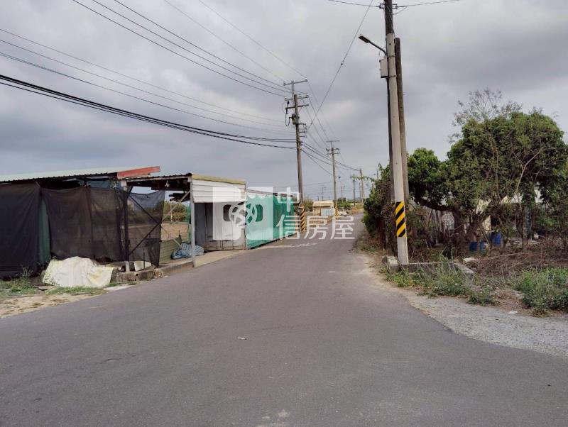 新化崙仔頂許縣溪畔臨路農地房屋室內格局與周邊環境