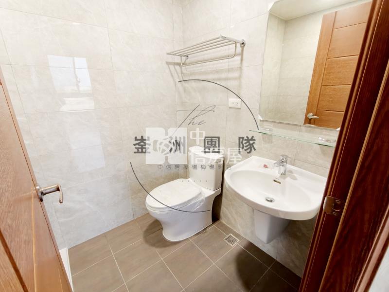 長富御都田園景觀美兩房房屋室內格局與周邊環境