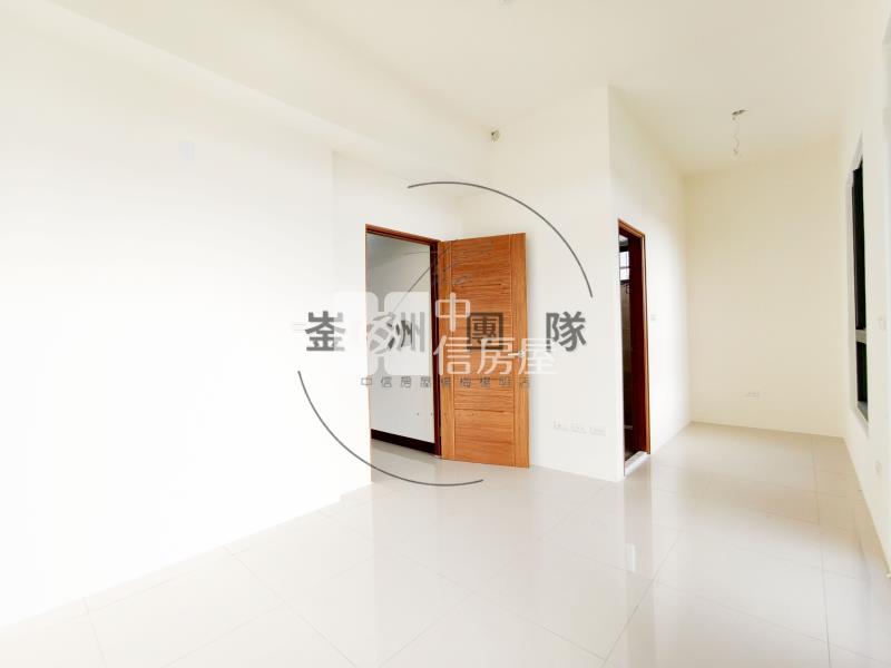 長富御都田園景觀電梯別墅房屋室內格局與周邊環境