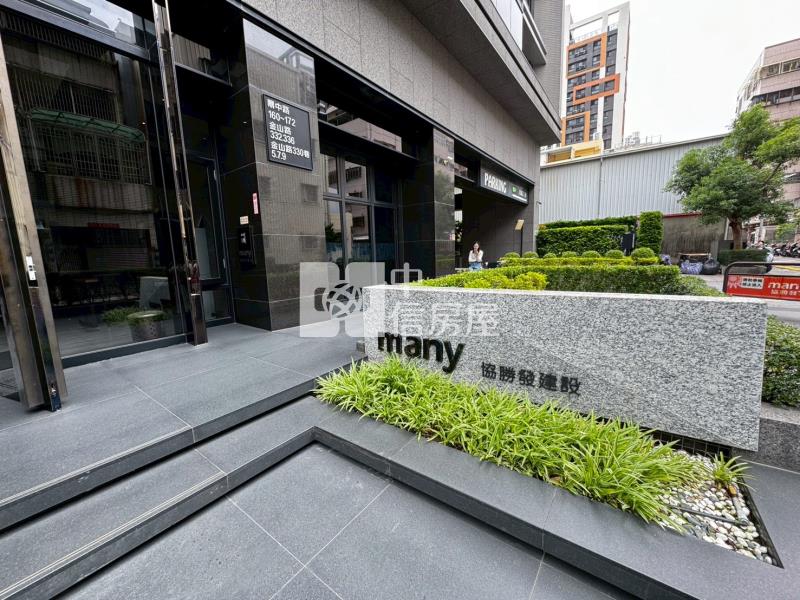 高雄Many協勝發兩房帝王戶房屋室內格局與周邊環境