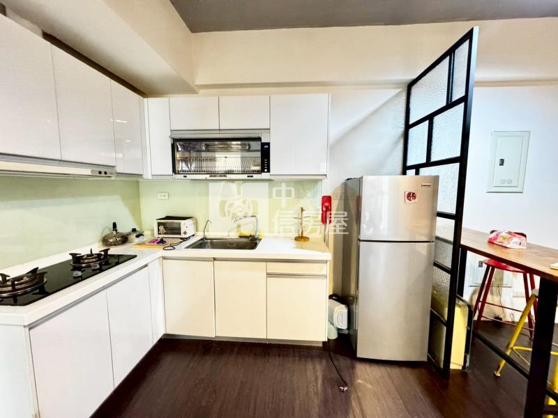 高雄Many協勝發兩房帝王戶房屋室內格局與周邊環境