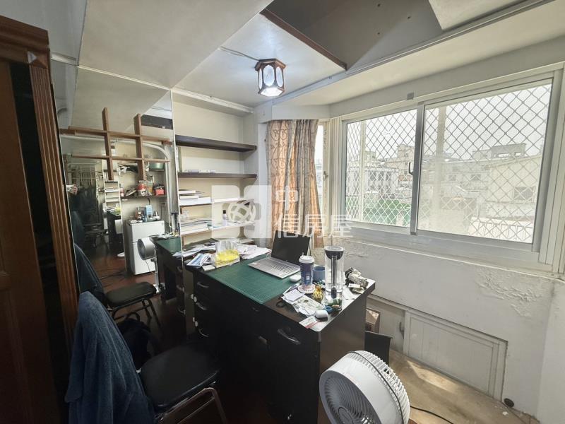 專－中原大學套房+平面車位房屋室內格局與周邊環境