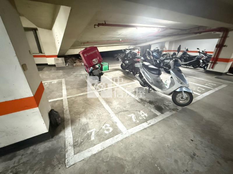 專－中原大學套房+平面車位房屋室內格局與周邊環境