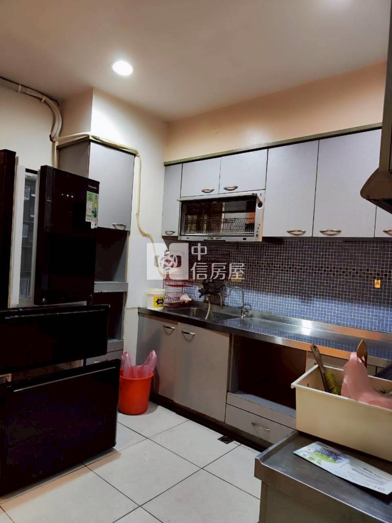 新明國中一樓大三房車房屋室內格局與周邊環境