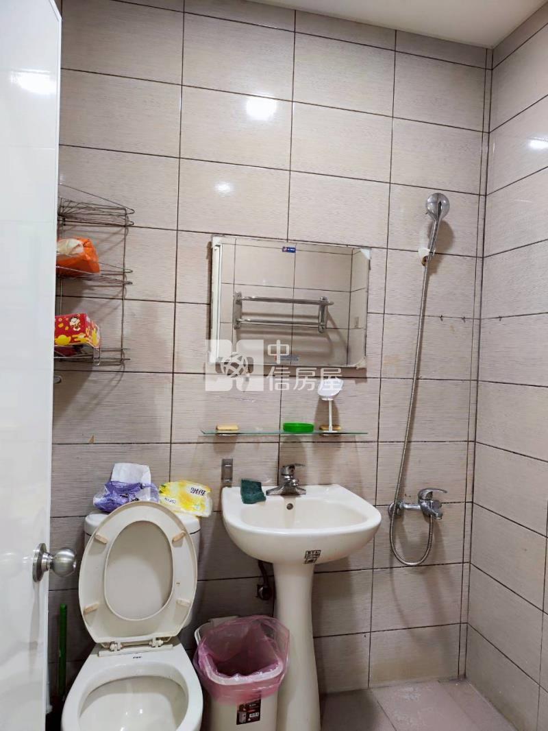 南勢重劃區透天房屋室內格局與周邊環境