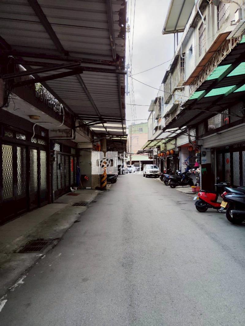 南勢重劃區透天房屋室內格局與周邊環境