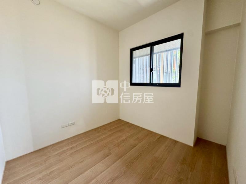 鉅虹森美館宜居陽台無限視野三房平車房屋室內格局與周邊環境