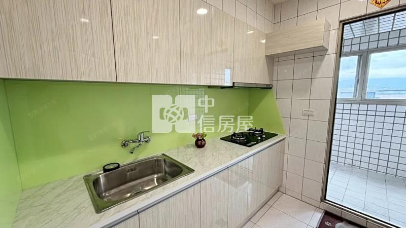 北屯鬧區3房大車位房屋室內格局與周邊環境