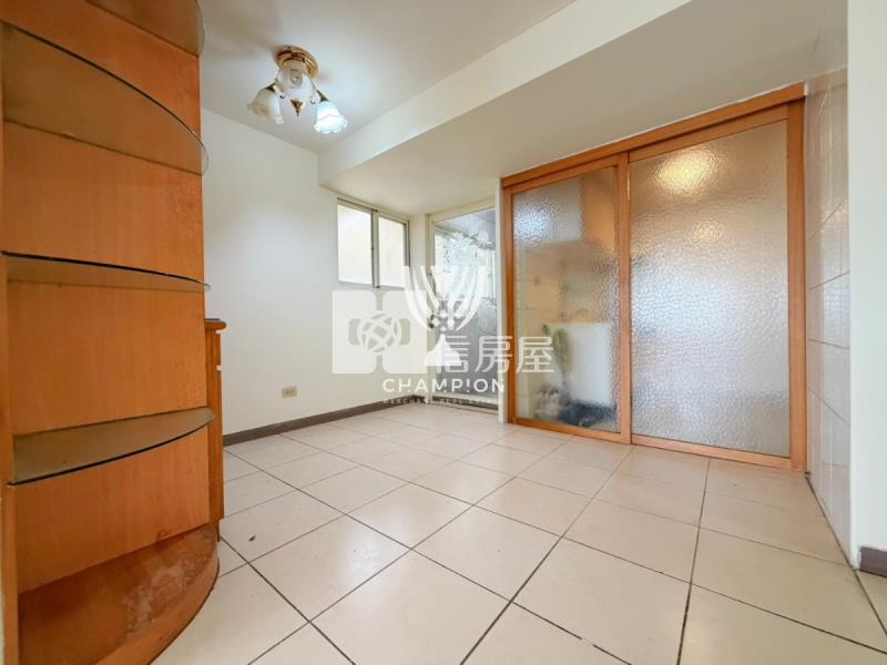 【冠軍商仲】水美山景三房房屋室內格局與周邊環境