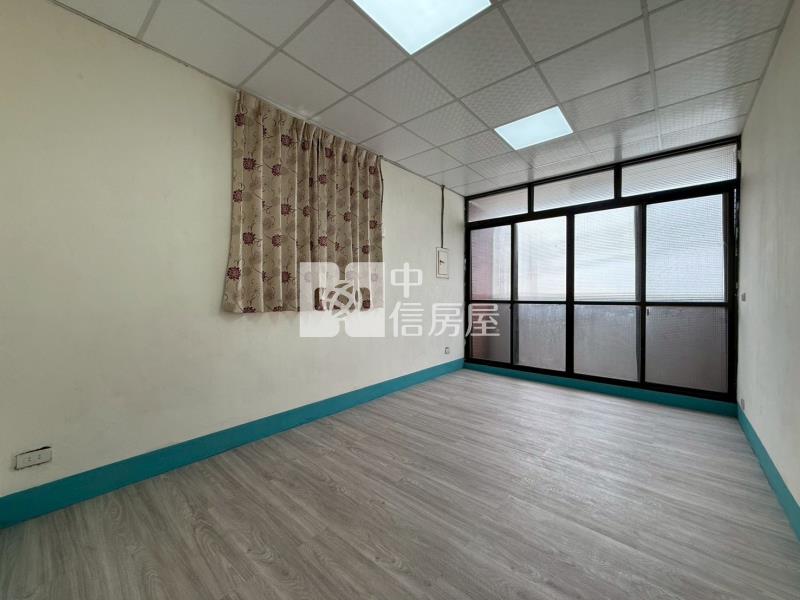 近中興商圈5房邊間透天房屋室內格局與周邊環境