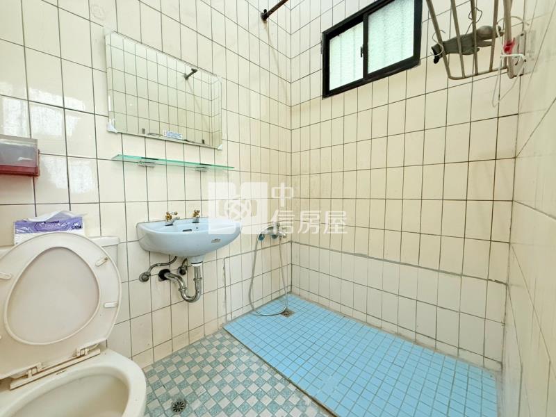 近中興商圈5房邊間透天房屋室內格局與周邊環境