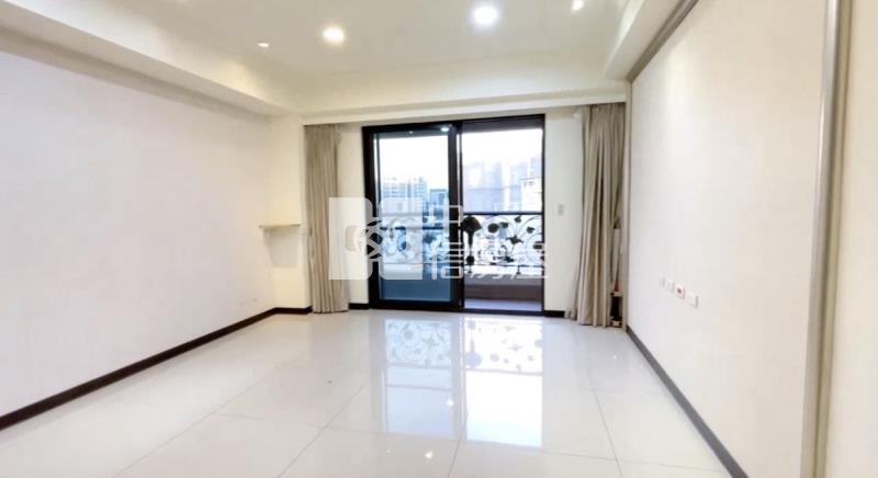 青埔A18站前核心3房雙車位房屋室內格局與周邊環境