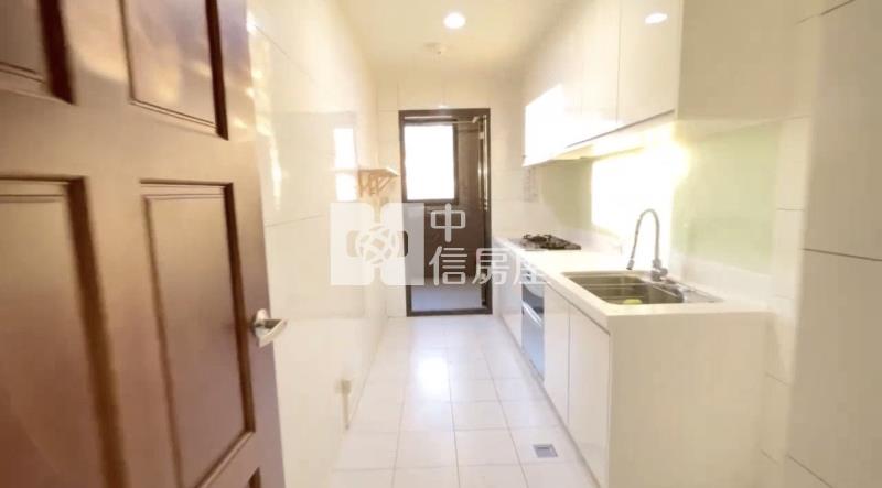 青埔A18站前核心3房雙車位房屋室內格局與周邊環境