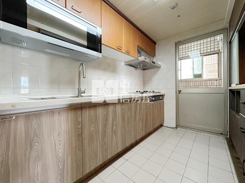 荷蘭村景觀4改3房平車房屋室內格局與周邊環境