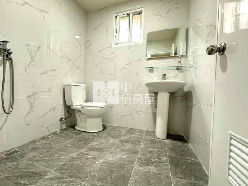 觀音崙坪一路整新透天房屋室內格局與周邊環境