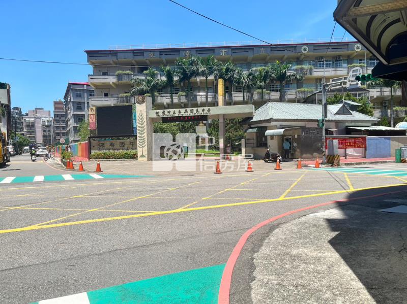 【安家】信義國小景觀四房雙車位房屋室內格局與周邊環境