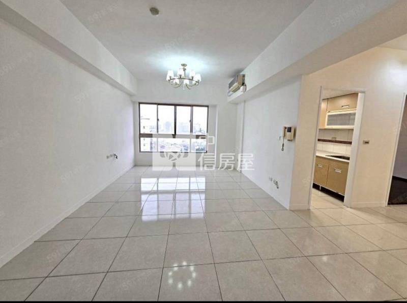 湖映左岸景觀電梯2房房屋室內格局與周邊環境