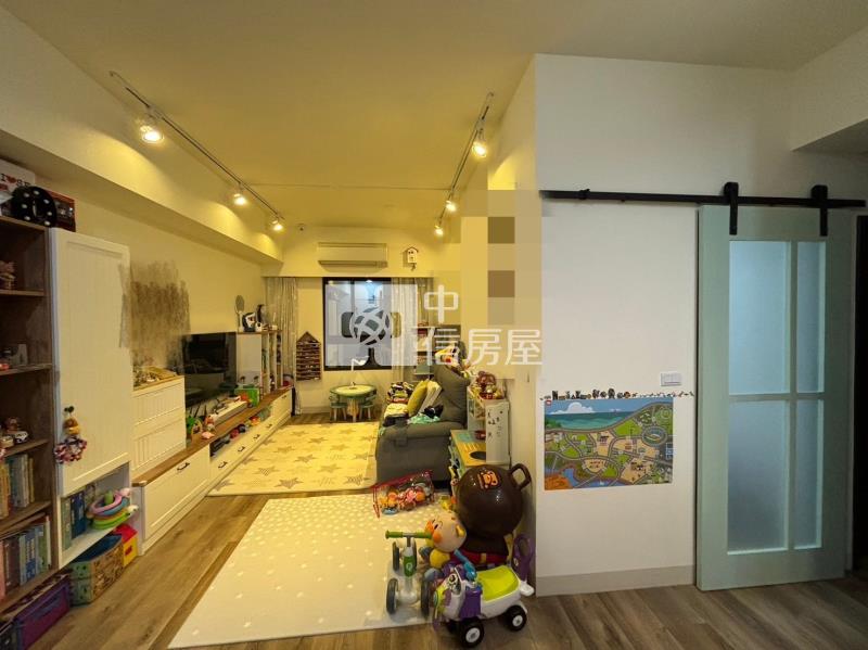 【安家】專任-雲禮裝潢2+1房雙車位房屋室內格局與周邊環境