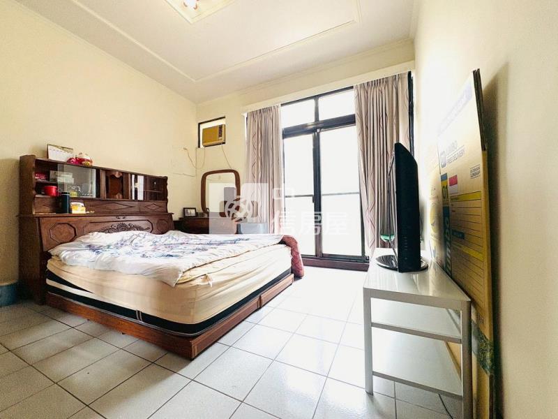 內壢高中旁前院停車美別墅(中信卓越團隊)房屋室內格局與周邊環境