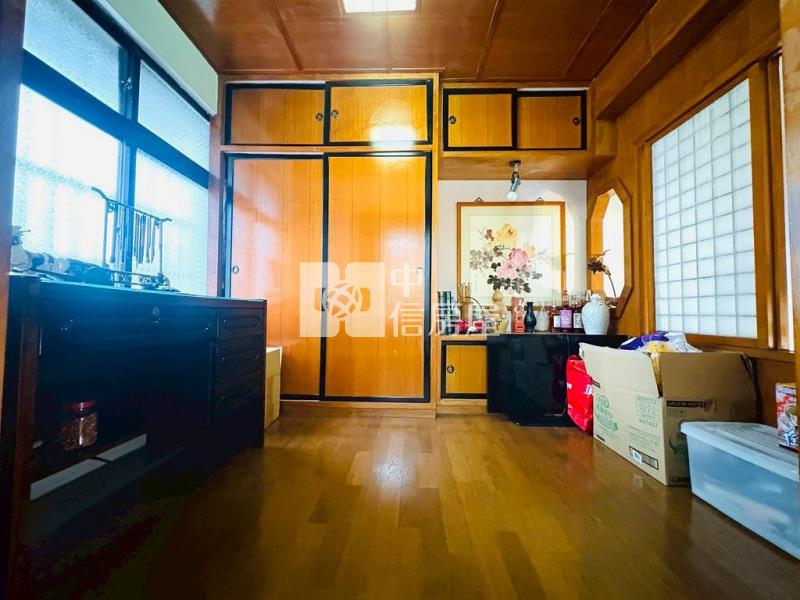 內壢高中旁前院停車美別墅(中信卓越團隊)房屋室內格局與周邊環境