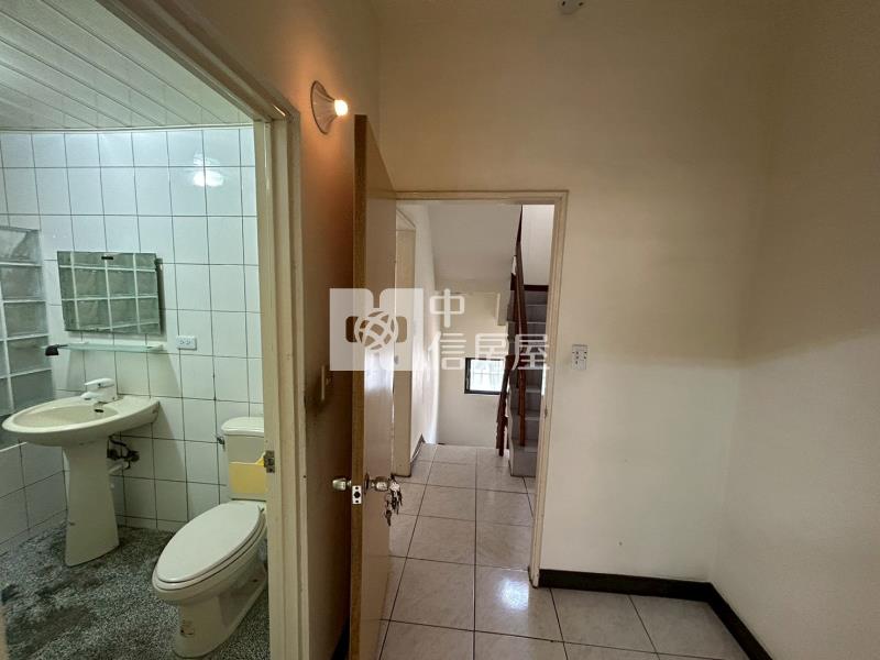 斗六久安別墅房屋室內格局與周邊環境