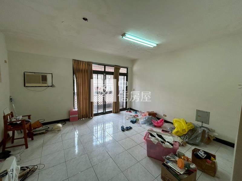 斗六久安別墅房屋室內格局與周邊環境