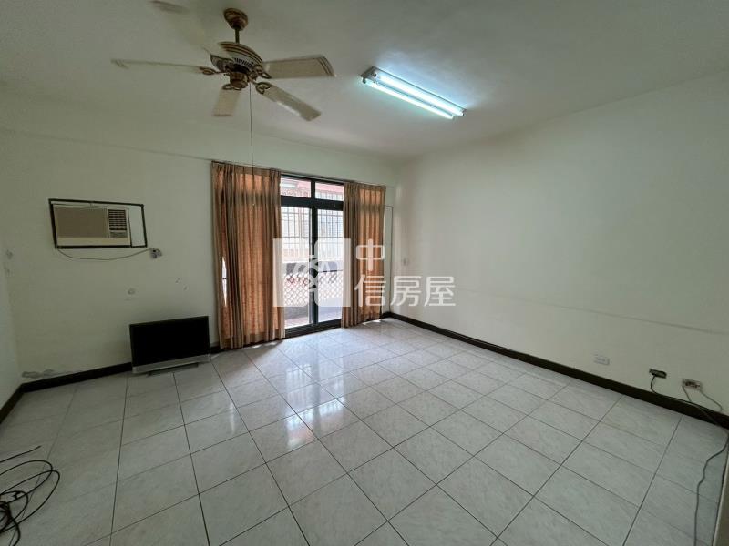 斗六久安別墅房屋室內格局與周邊環境