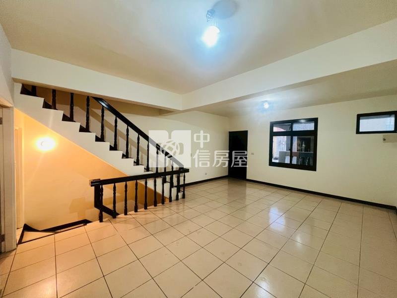 【安家】近大溪交流道5房別墅房屋室內格局與周邊環境