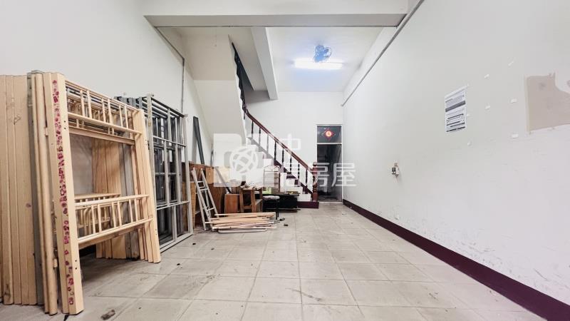 內埔工業區透天房屋室內格局與周邊環境