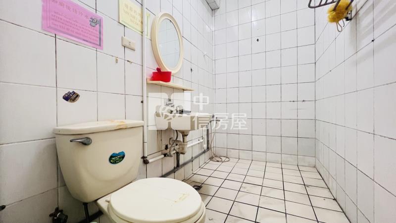 內埔工業區透天房屋室內格局與周邊環境