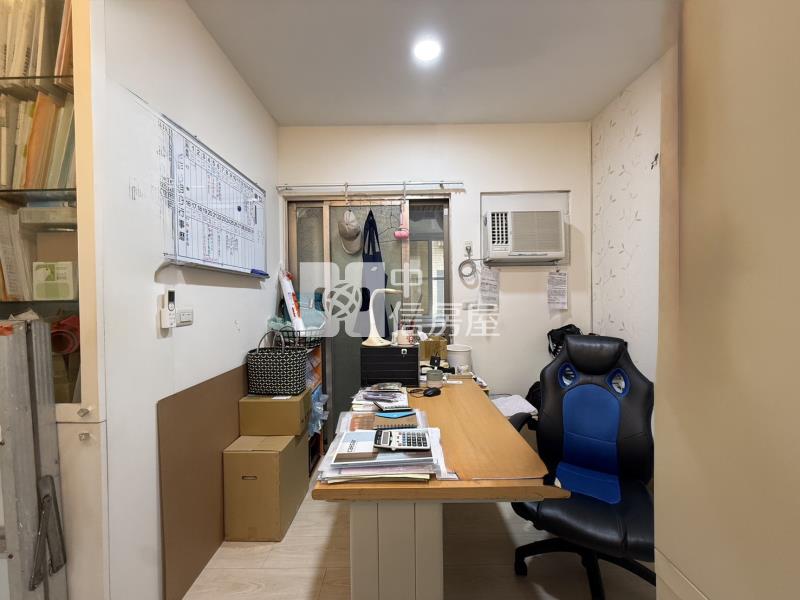 鄉城大鎮幸福四房車位宅房屋室內格局與周邊環境