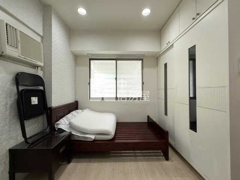 鄉城大鎮幸福四房車位宅房屋室內格局與周邊環境