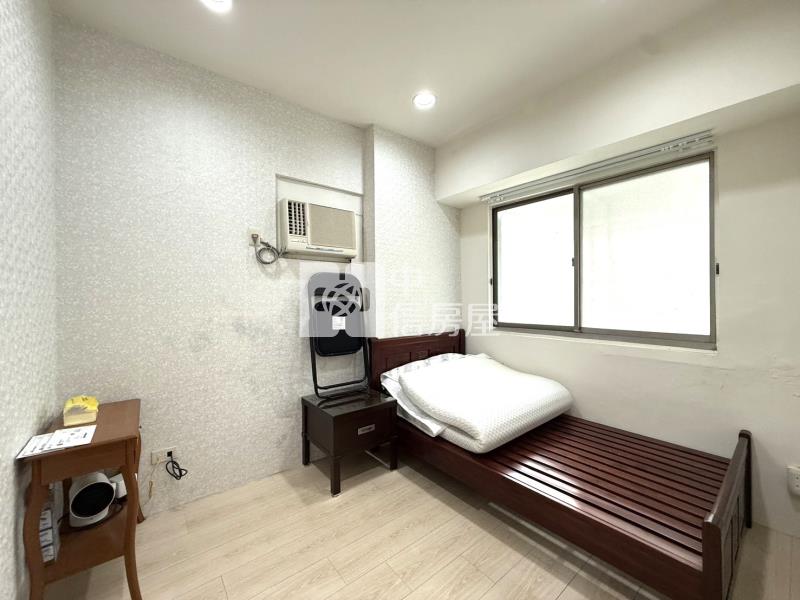 鄉城大鎮幸福四房車位宅房屋室內格局與周邊環境