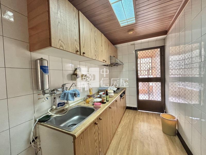 佳里-天扶富貴3房+車位房屋室內格局與周邊環境