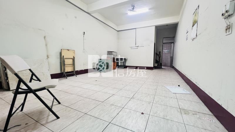 內埔工業區車庫透天房屋室內格局與周邊環境