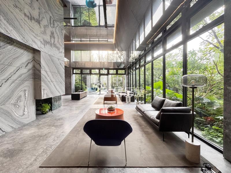 14期上階綠三房雙主臥平車房屋室內格局與周邊環境