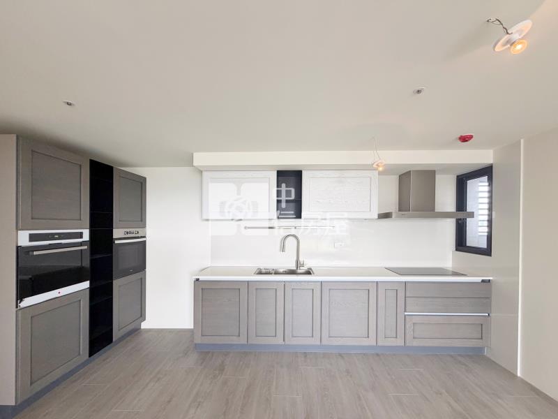 14期上階綠三房雙主臥平車房屋室內格局與周邊環境