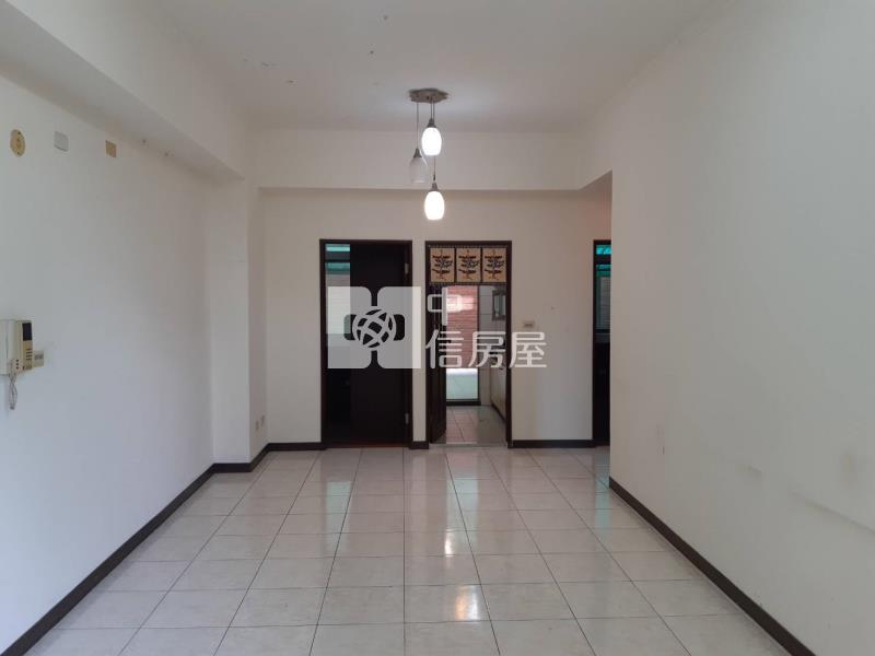 ●七堵花園電梯三房車房屋室內格局與周邊環境