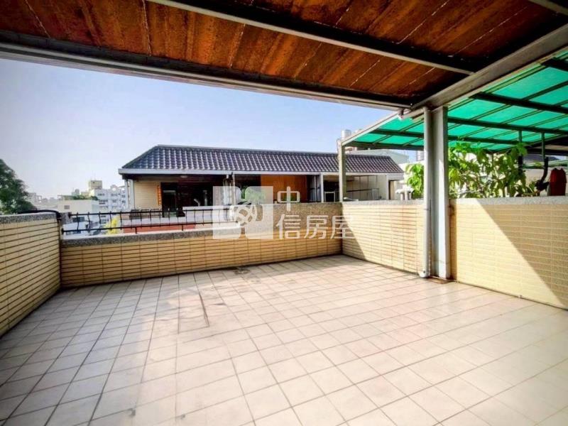 軟體園區星巴克旁大地坪雙車美別墅房屋室內格局與周邊環境