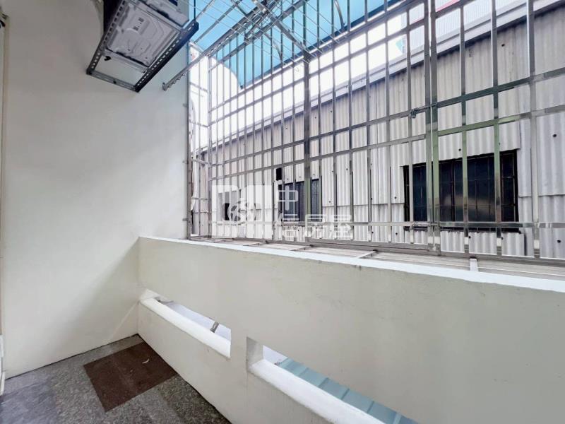 斗六西平路店住房屋室內格局與周邊環境