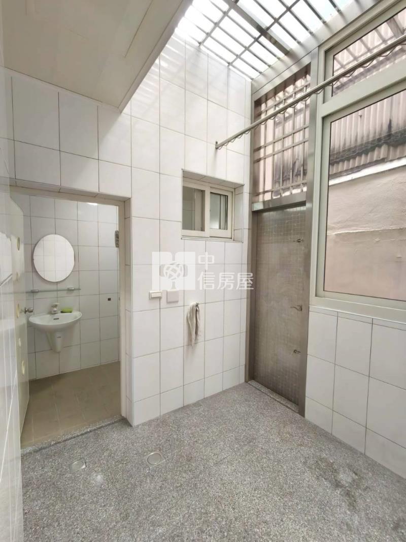 斗六西平路店住房屋室內格局與周邊環境