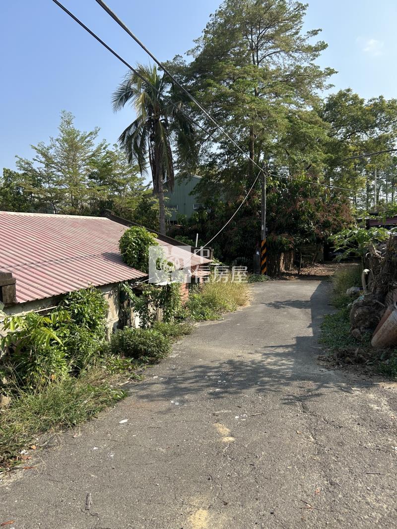 大內高球場旁方正低價建地房屋室內格局與周邊環境