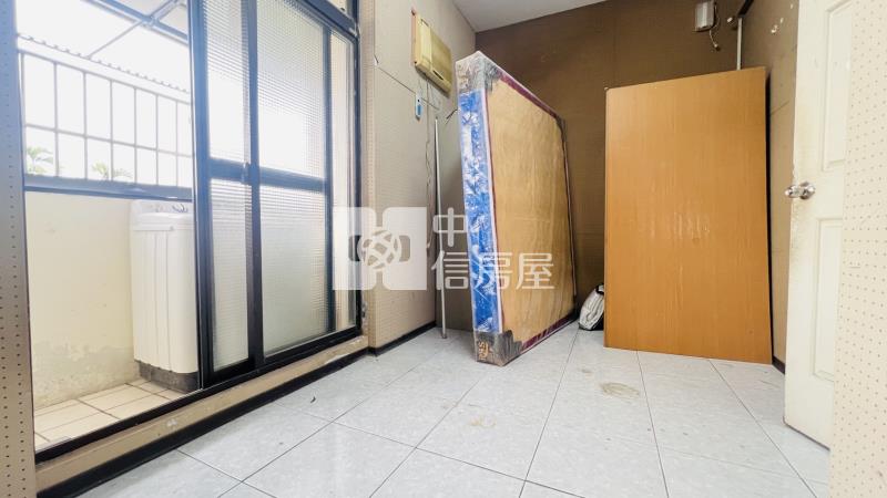 豐田郵局車庫透天房屋室內格局與周邊環境