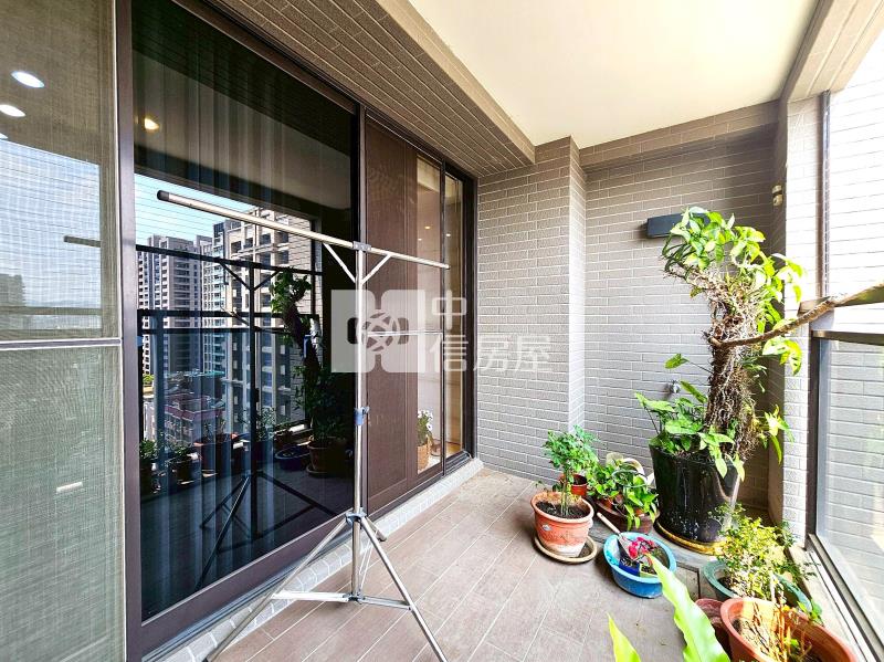 涵境高樓標準四房雙平車房屋室內格局與周邊環境