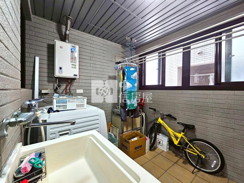 涵境高樓標準四房雙平車房屋室內格局與周邊環境