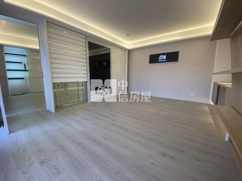 青埔高鐵A18站前之星商辦露台戶房屋室內格局與周邊環境