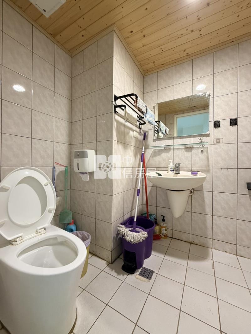 近中壢家樂福.普仁國小大坪數三房(車輪抽)房屋室內格局與周邊環境