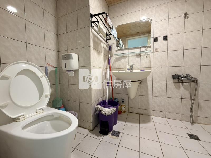 近中壢家樂福.普仁國小大坪數三房(車輪抽)房屋室內格局與周邊環境