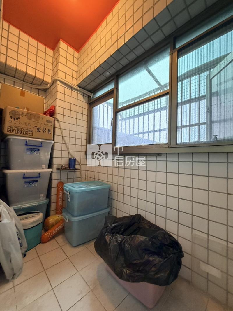 近中壢家樂福.普仁國小大坪數三房(車輪抽)房屋室內格局與周邊環境